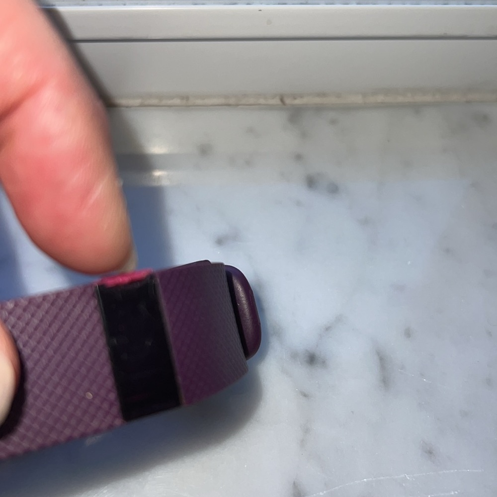 Fitbit - Picture 2 of 7